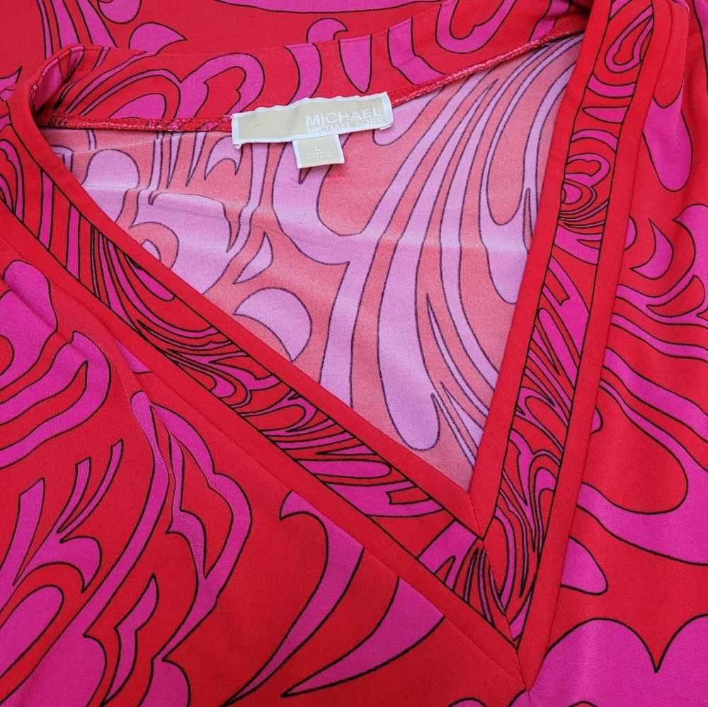 MICHAEL KORS | RED, PINK & BLK RETRO V-NECK, SZ L